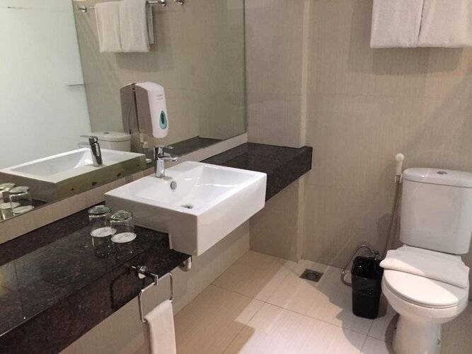 Whiz Prime Hotel Kelapa Gading