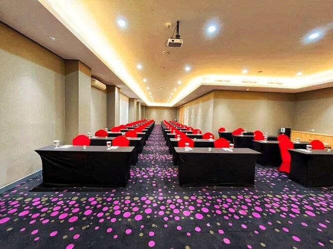 Favehotel Puri Indah
