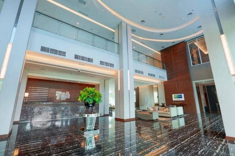 Holiday Inn Express Jakarta International Expo