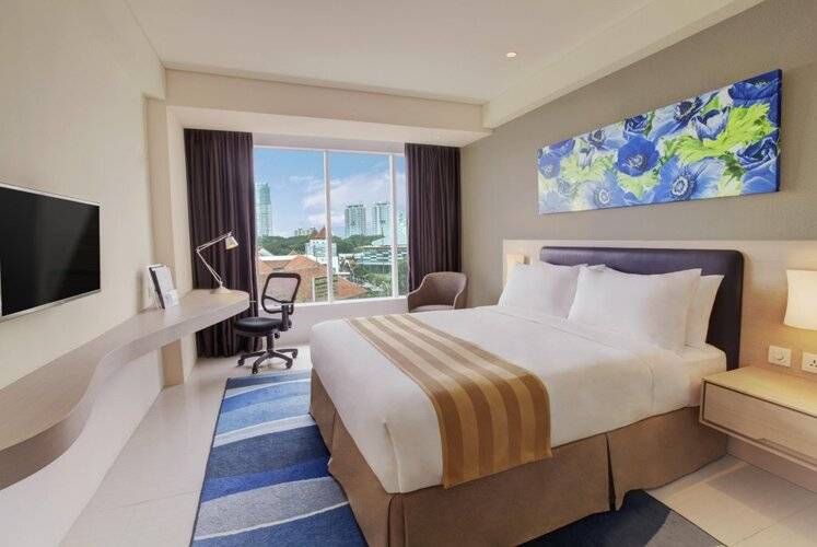 Holiday Inn Express Jakarta International Expo