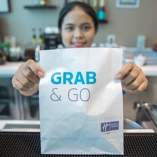 Holiday Inn Express Jakarta International Expo