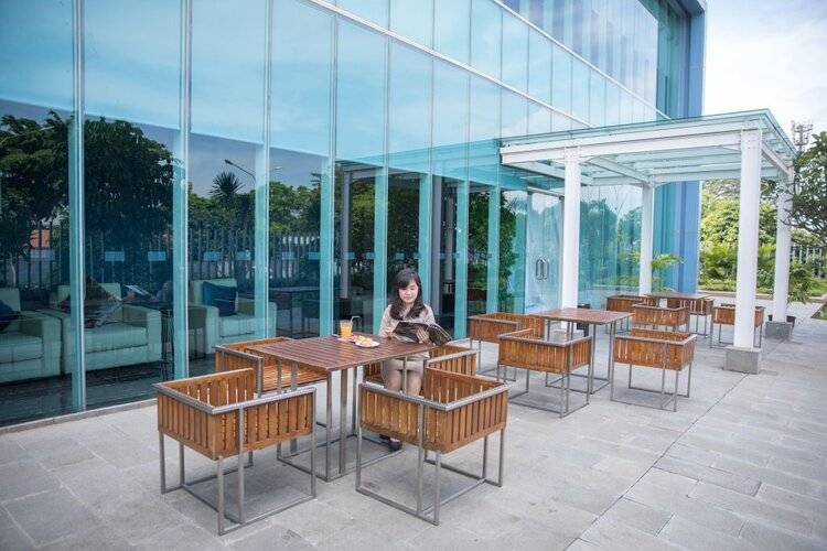 Holiday Inn Express Jakarta International Expo