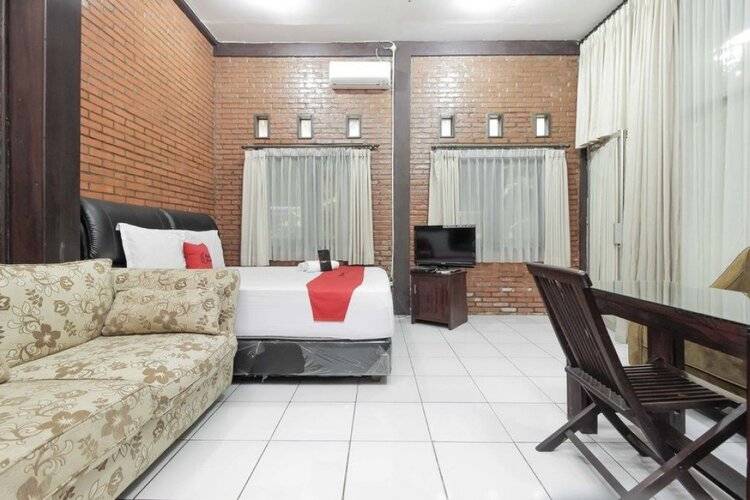 Reddoorz @ Cilandak Timur