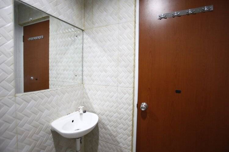 Reddoorz Near Cilandak Town Square