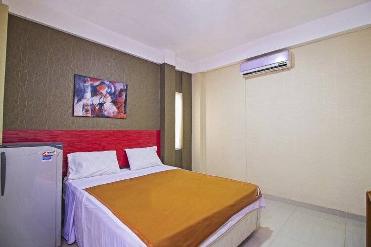 Reddoorz Near Cilandak Town Square