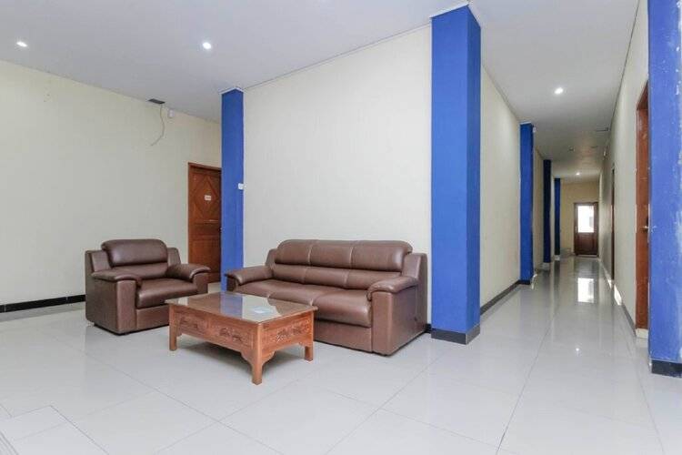 Reddoorz Plus @ Jalan Pemuda