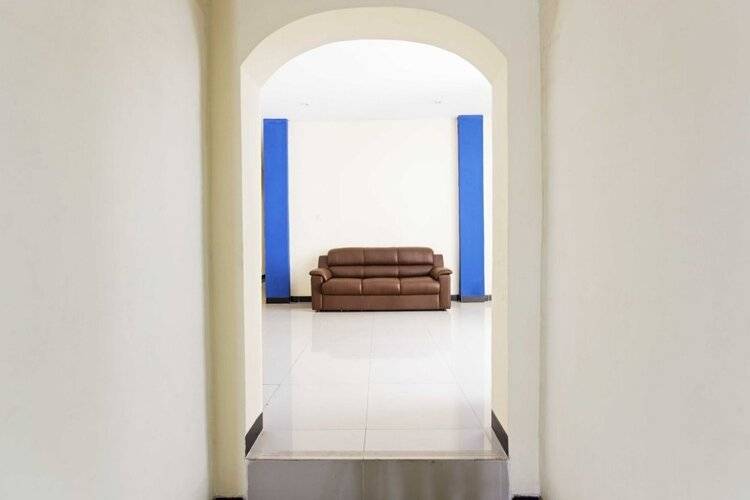 Reddoorz Plus @ Jalan Pemuda