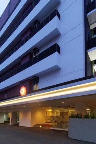 Amaris Hotel Mangga Besar - Chse Certified