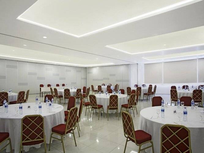 Amaris Hotel Mangga Besar - Chse Certified