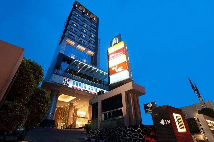 Grand Asia Hotel