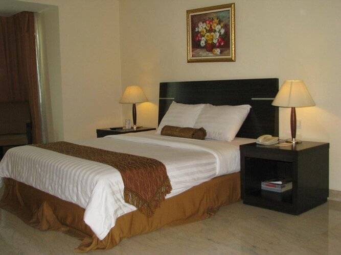 Grand Asia Hotel