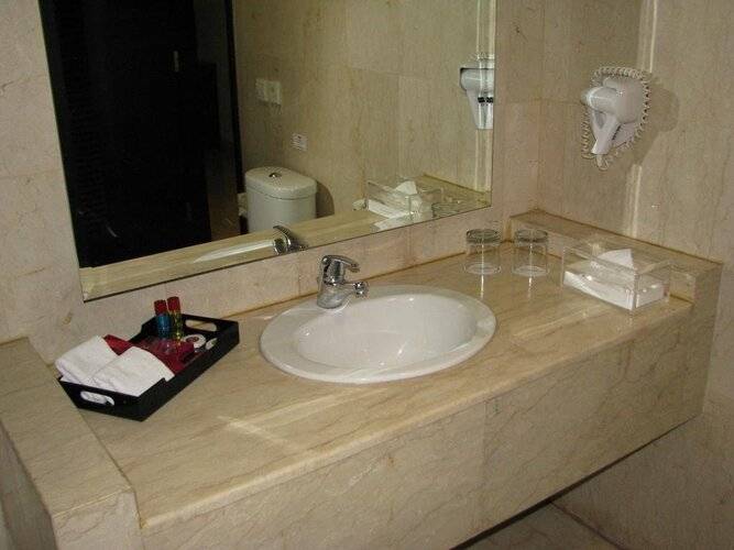 Grand Asia Hotel