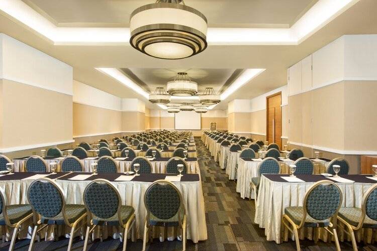 Horison Suites & Residences Rasuna Jakarta