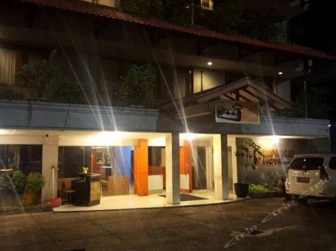 Hotel Prapancha