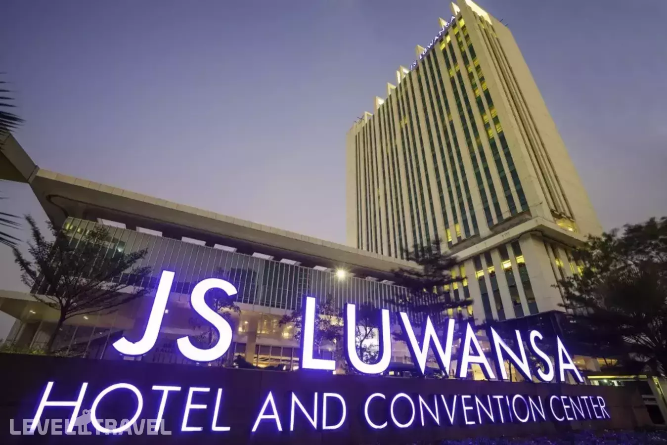 Js Luwansa Hotel And Convention Center