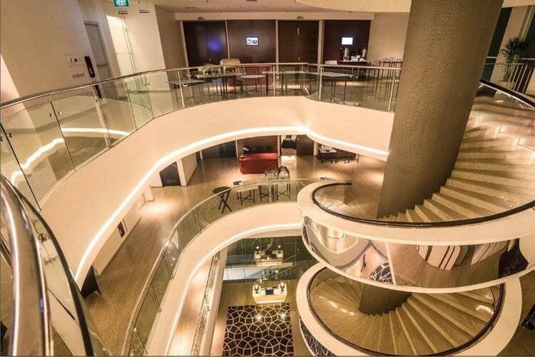 Js Luwansa Hotel And Convention Center