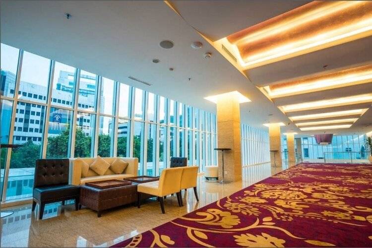 Js Luwansa Hotel And Convention Center