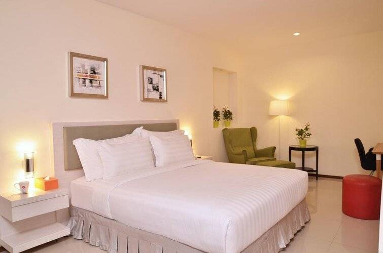 M Hotel Jakarta - Chse Certified