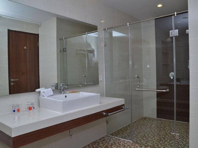M Hotel Jakarta - Chse Certified