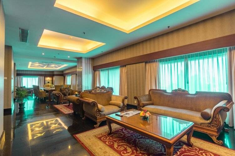 Manhattan Hotel Jakarta