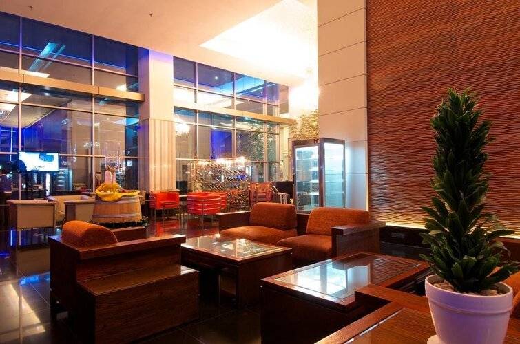 Manhattan Hotel Jakarta
