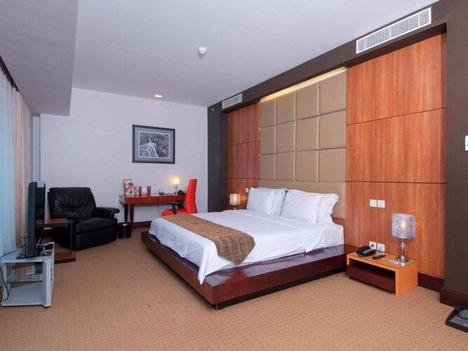 Manhattan Hotel Jakarta