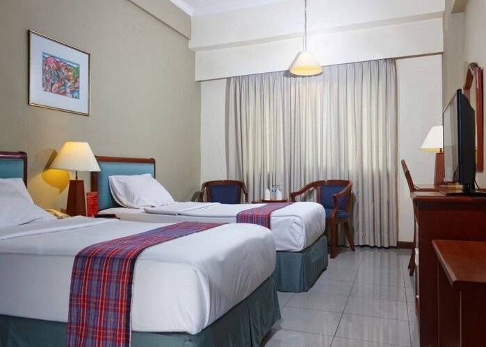 Paragon Gallery Hotel