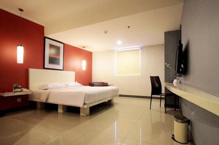 The Plaza Hotel Glodok