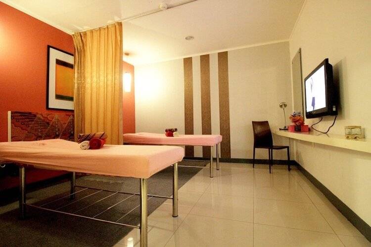 The Plaza Hotel Glodok