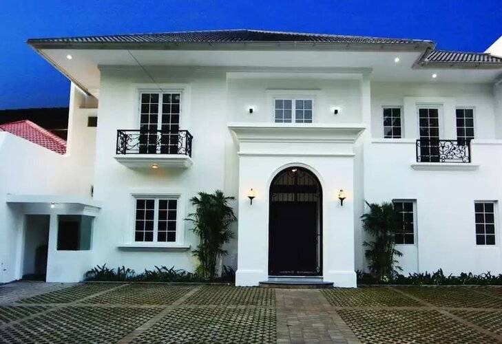 V Residence Kemang