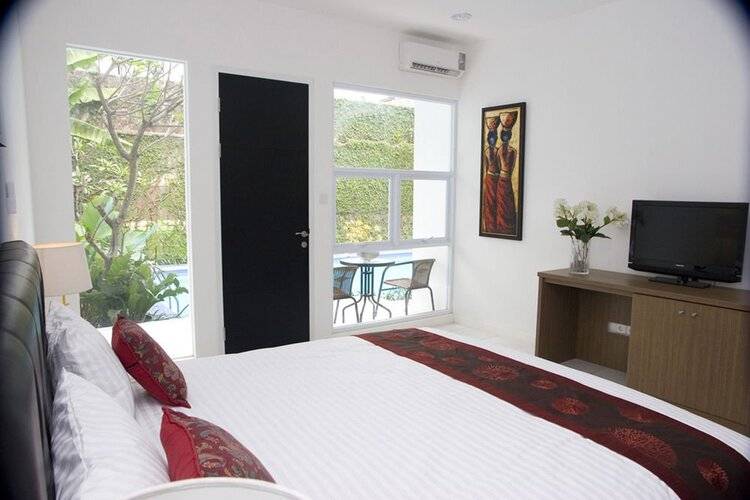 V Residence Kemang