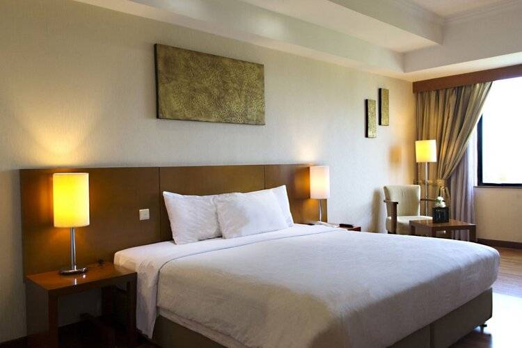 Century Park Hotel