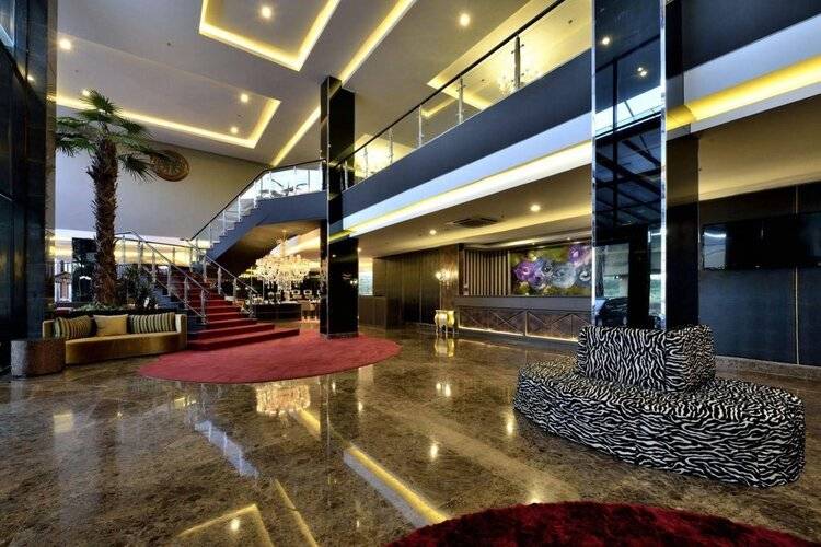 Amaroossa Cosmo Jakarta