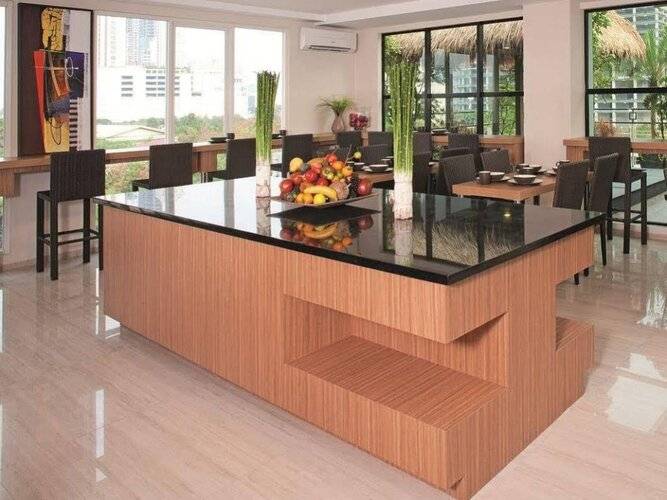 Avissa Suites
