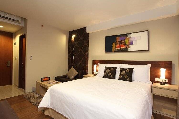 Avissa Suites