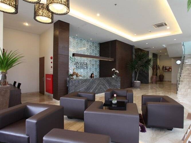 Avissa Suites