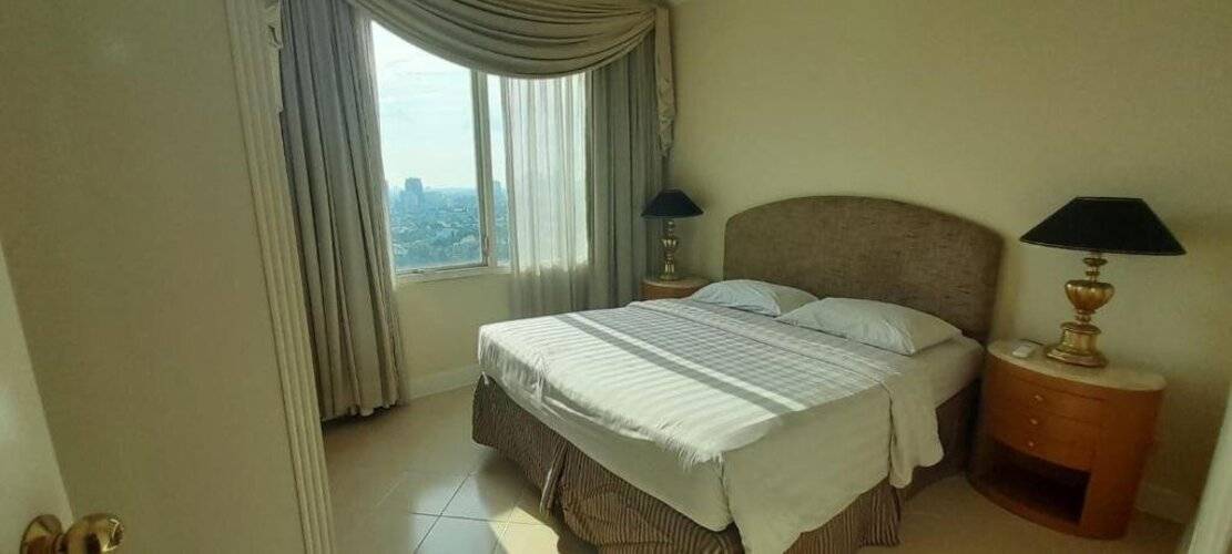 Batavia Apartments, Hotel & Service Residences