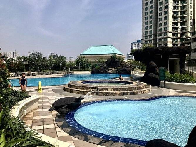 Batavia Apartments, Hotel & Service Residences