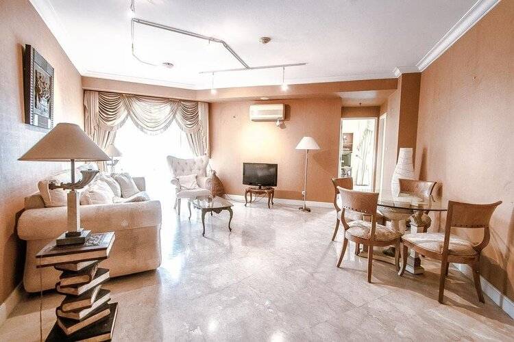 Batavia Apartments, Hotel & Service Residences