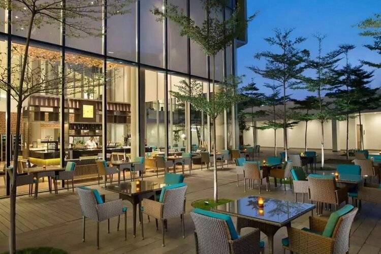 Doubletree By Hilton Jakarta - Diponegoro