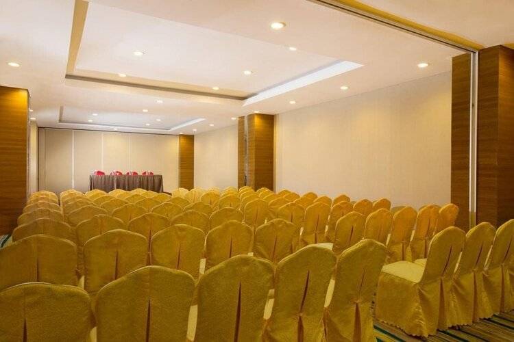 Hariston Hotel & Suites