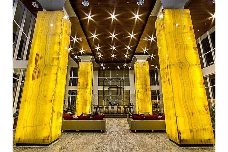 Hariston Hotel & Suites