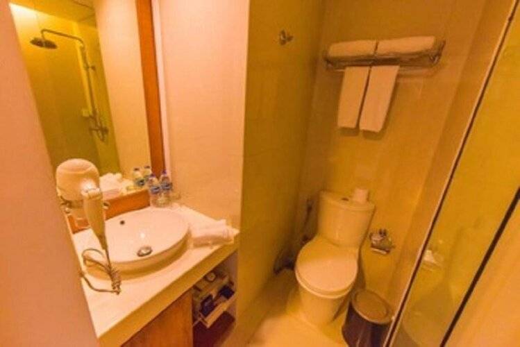 Hariston Hotel & Suites