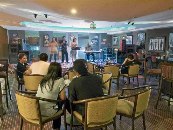 Losari Roxy Hotel