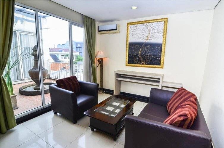 Losari Roxy Hotel