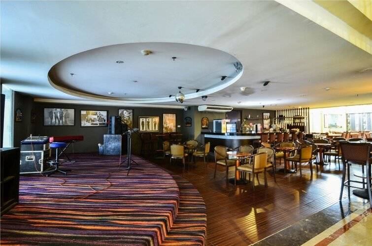 Losari Roxy Hotel