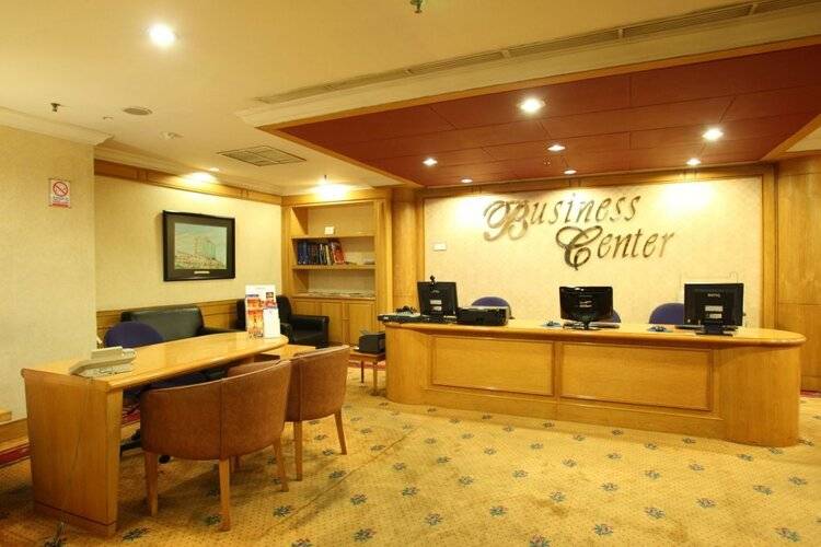 Lumire Hotel And Convention Center