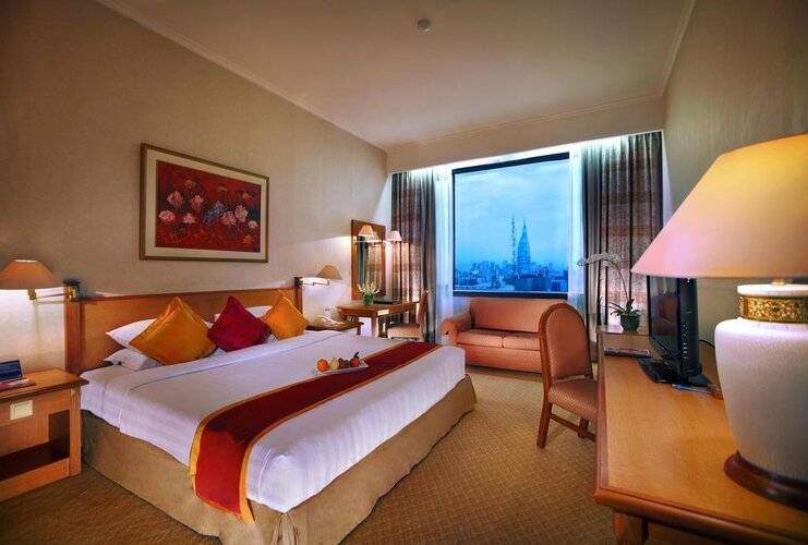 Menara Peninsula Hotel Jakarta