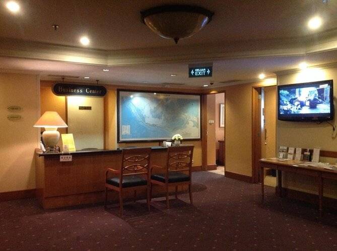 Menara Peninsula Hotel Jakarta
