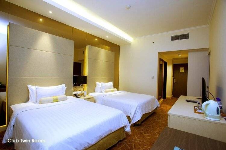 Menara Peninsula Hotel Jakarta